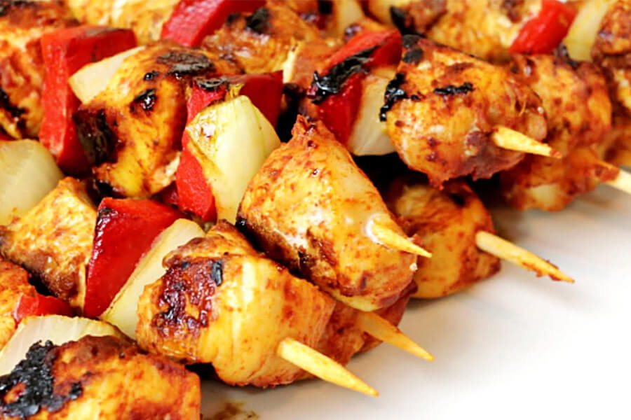 Brochetas de pollo al pastor – Nuval: Nutrición Vital